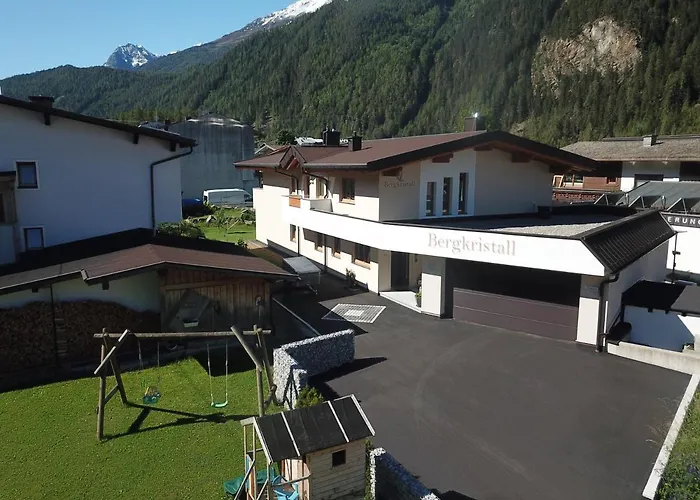Bergkristall Apartament *